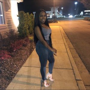 Meet your Posher, Anah